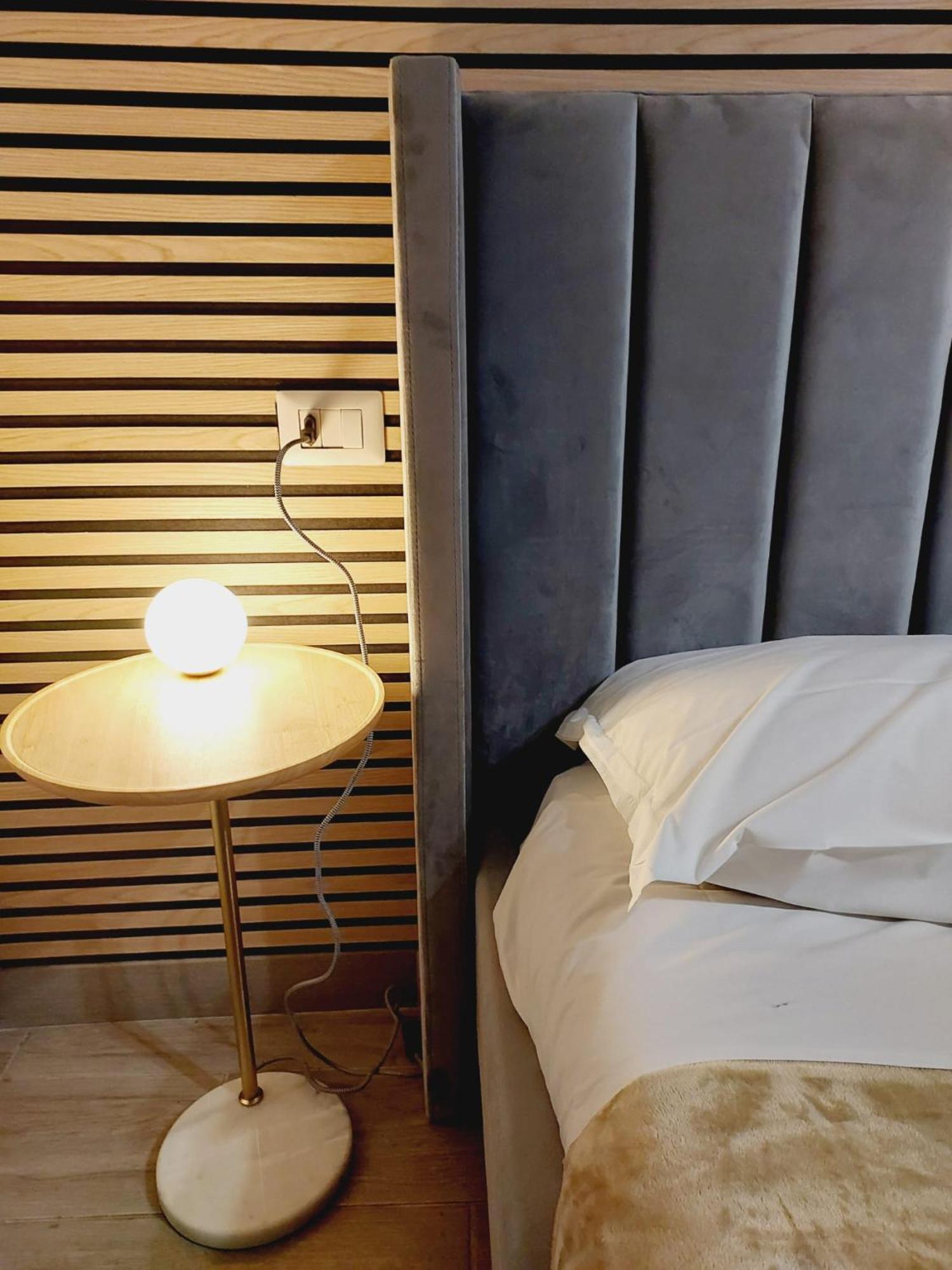 Etruska Porta Pia Guesthouse Рим Екстериор снимка