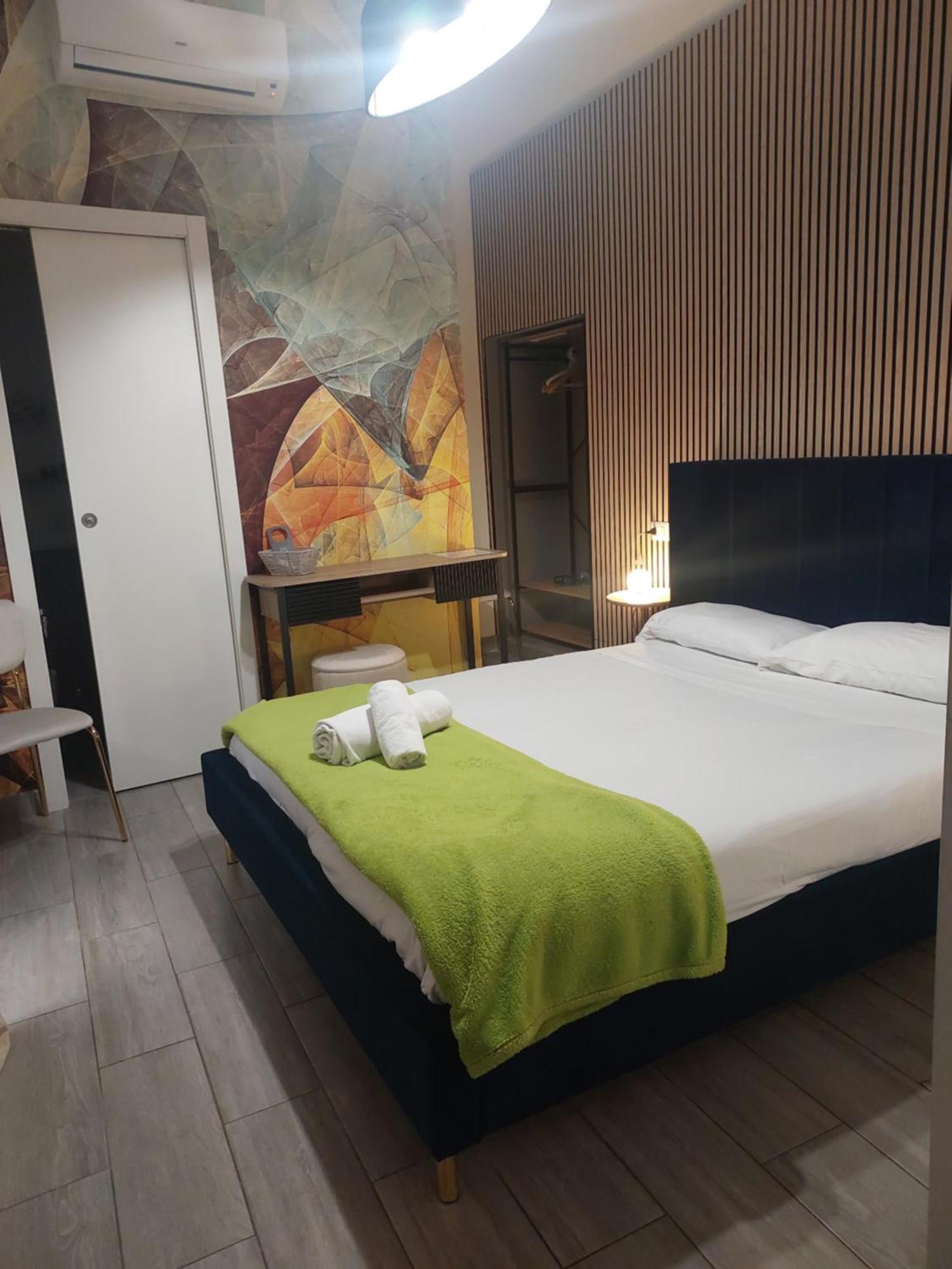 Etruska Porta Pia Guesthouse Рим Екстериор снимка